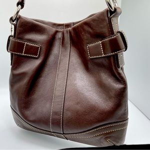 Coach purse, shoulder strap, leather.